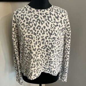 Hippie‎ rose Large cropped leopard print sweater